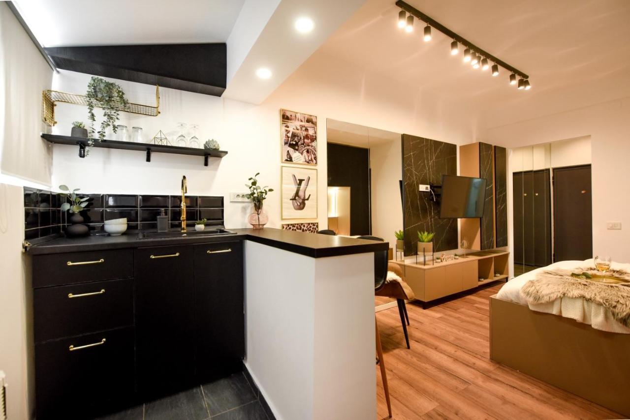 Calea Victoriei Modern Studio - Escape In The City Center Bucureşti Eksteriør bilde