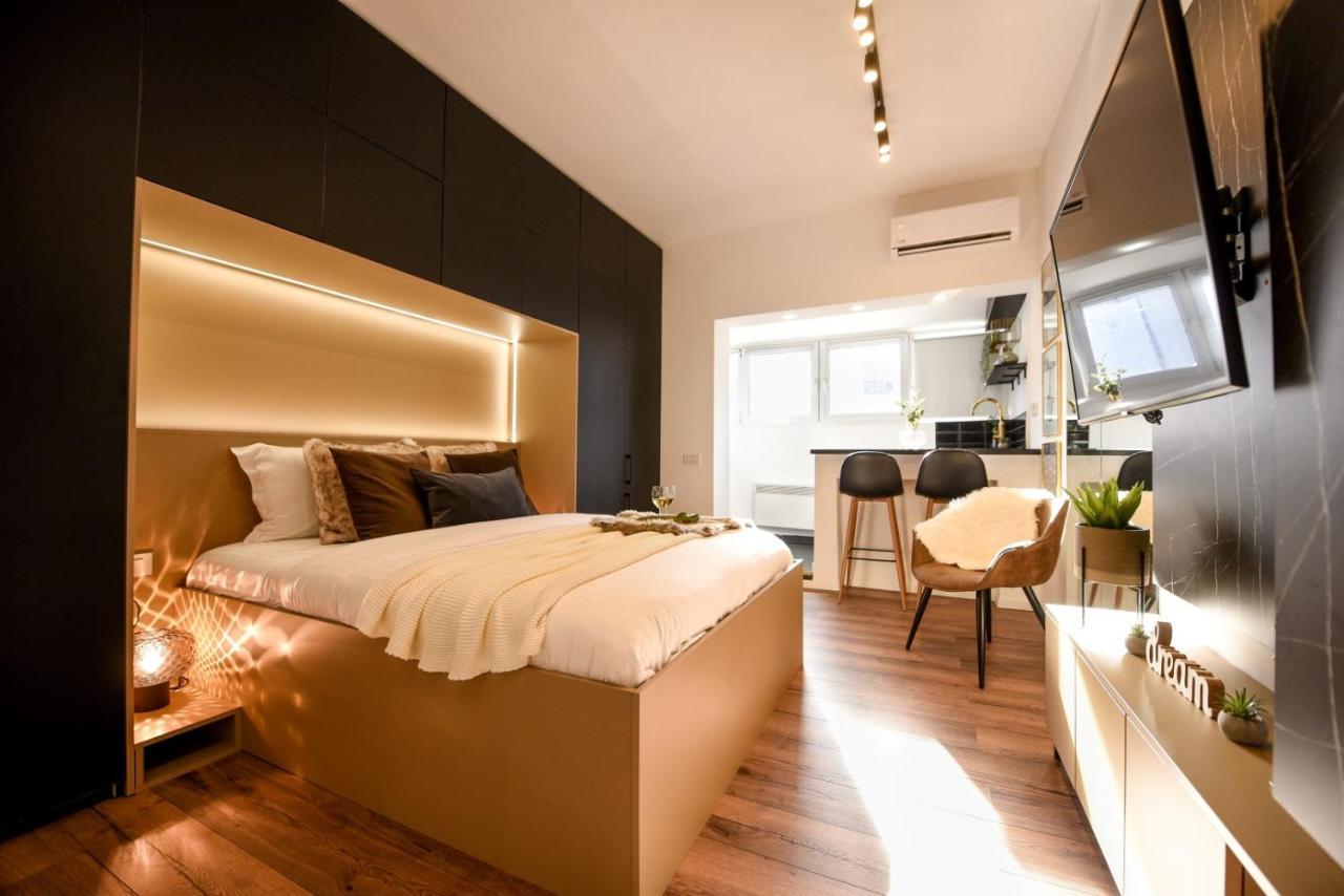 Calea Victoriei Modern Studio - Escape In The City Center Bucureşti Eksteriør bilde