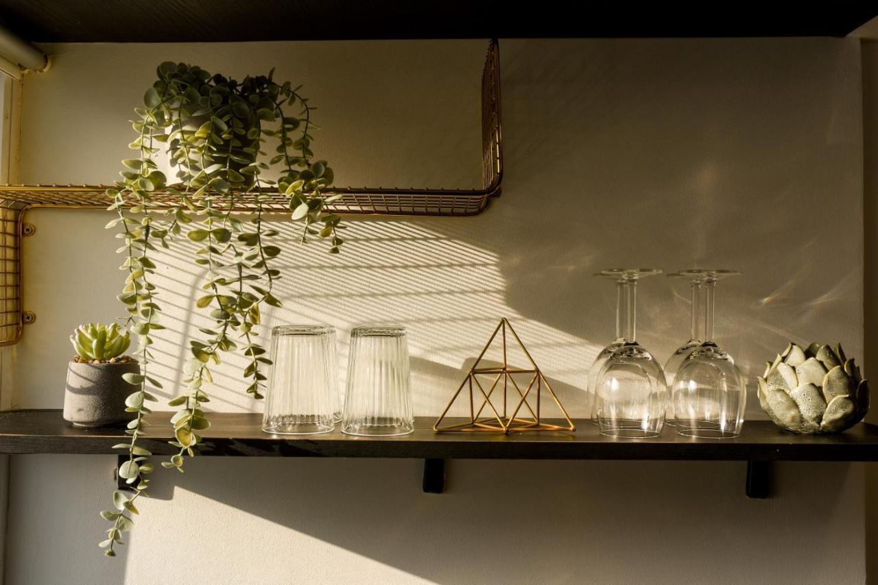 Calea Victoriei Modern Studio - Escape In The City Center Bucureşti Eksteriør bilde