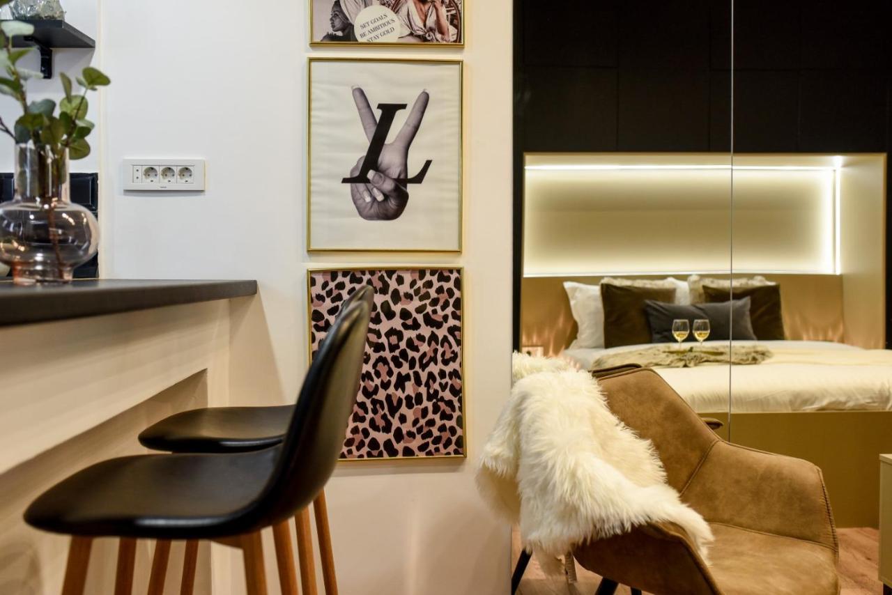 Calea Victoriei Modern Studio - Escape In The City Center Bucureşti Eksteriør bilde
