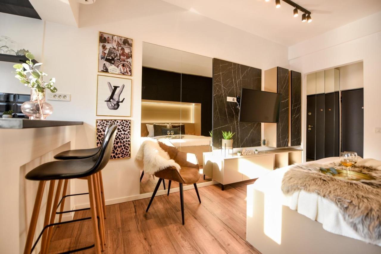 Calea Victoriei Modern Studio - Escape In The City Center Bucureşti Eksteriør bilde